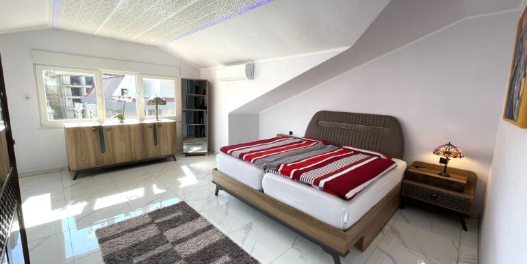 Neubau Strandnah Große Penthouse Wohnung zu verkaufen 12