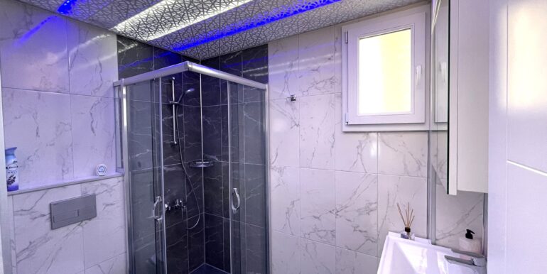 Neubau Strandnah Große Penthouse Wohnung zu verkaufen 19