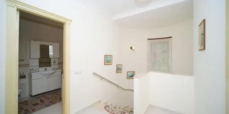 Strand Villa Alanya fur 215.000 Euro 14