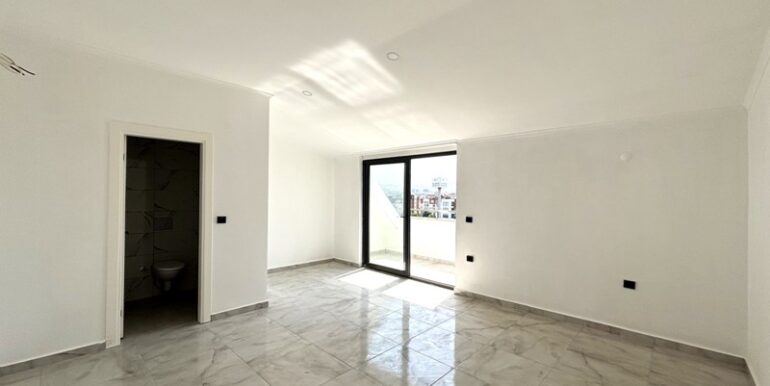 Strandnah Erstbezug Penthouse Wohnung für 117.000 Euro 23