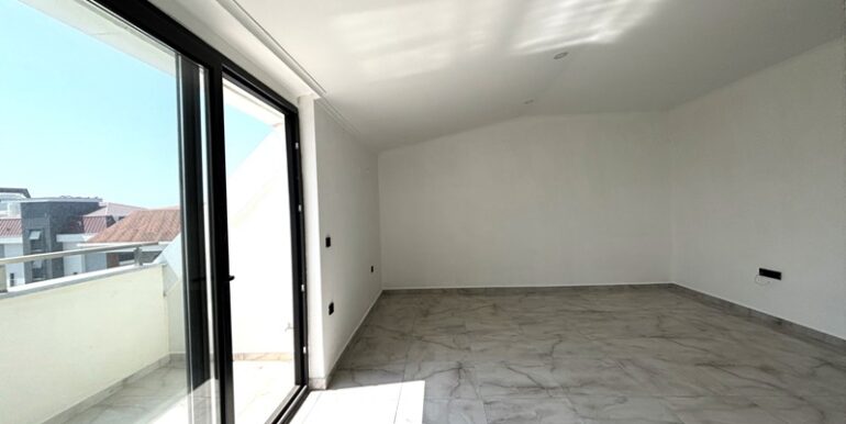 Strandnah Erstbezug Penthouse Wohnung für 117.000 Euro 26