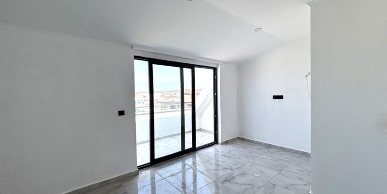 Strandnah Erstbezug Penthouse Wohnung für 117.000 Euro 37