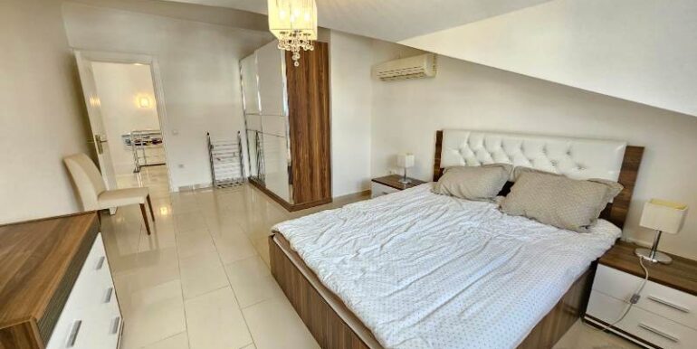 Strandnahe Dublex Wohnung in Alanya Tosmur 5