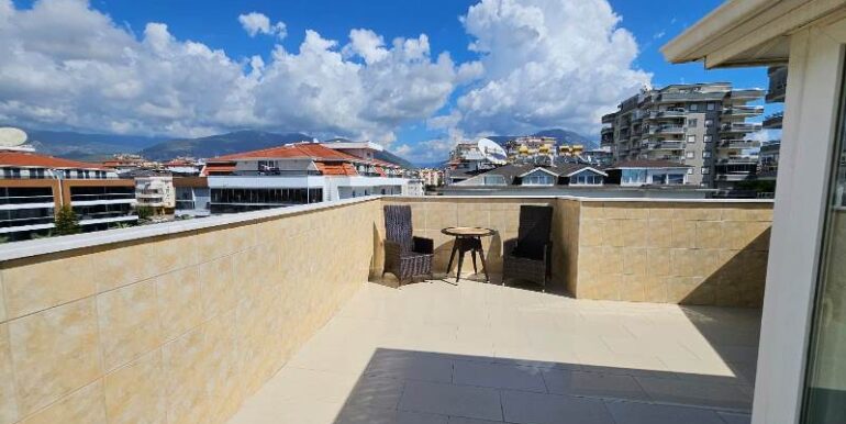 Strandnahe Dublex Wohnung in Alanya Tosmur 10