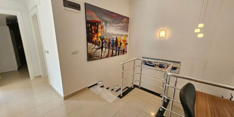 Strandnahe Dublex Wohnung in Alanya Tosmur 25