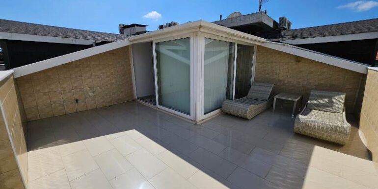 Strandnahe Dublex Wohnung in Alanya Tosmur 40