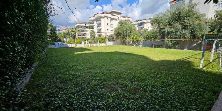 Strandnahe Dublex Wohnung in Alanya Tosmur 42