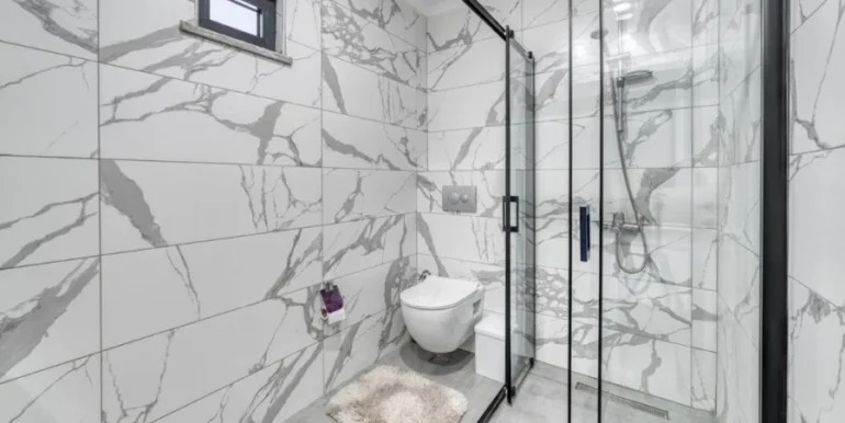 Penthouse Apartment mit Meerblick LX55 25