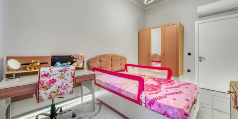 Penthouse Apartment mit Meerblick LX55 30