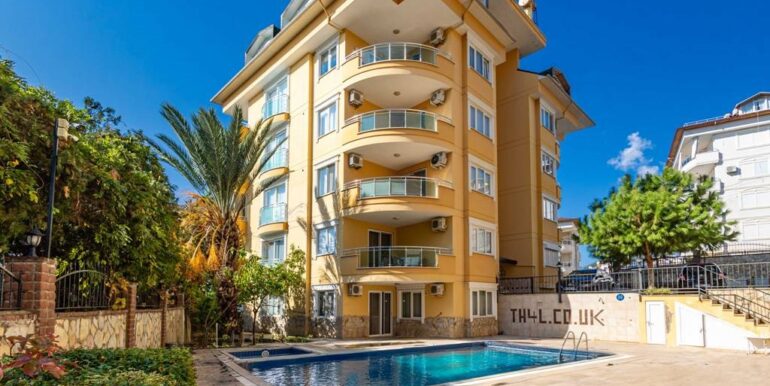 Alanya Zentrum 3 Zimmer Wohnung mit Pool 1