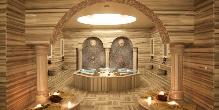 Gold City Villa Mit Meerblick und Pool 1