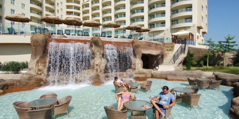 Gold City Villa Mit Meerblick und Pool 6