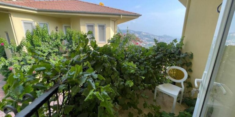 Gold City Villa Mit Meerblick und Pool 12