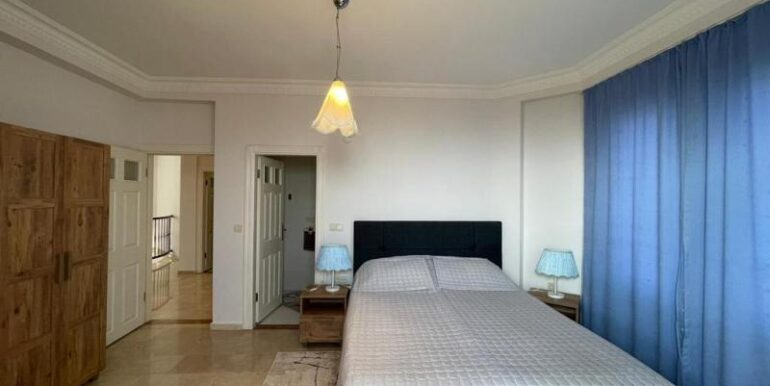 Gold City Villa Mit Meerblick und Pool 18