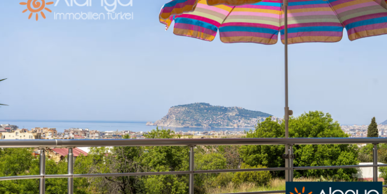 Orient Hill Wohnung mit Meer und Bergblick 109.000 Euro 2