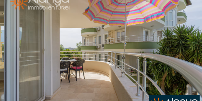 Orient Hill Wohnung mit Meer und Bergblick 109.000 Euro 9