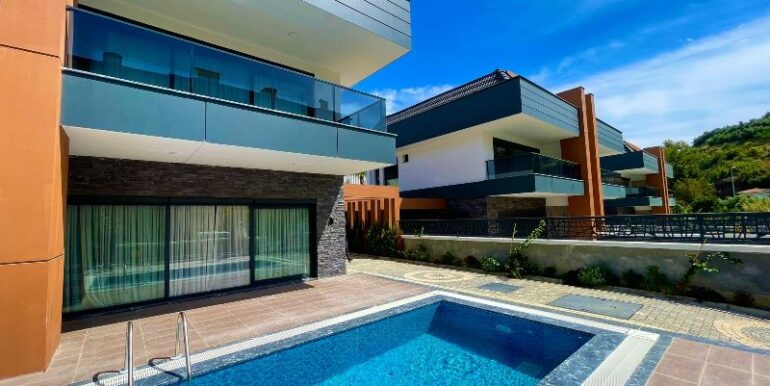 Strand Villa Alanya Avsallar zu Verkaufen 1