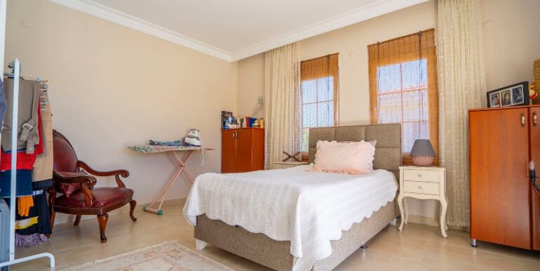 4 Zimmer Ottoman Villa 225.000 Euro Alanya Incekum 28