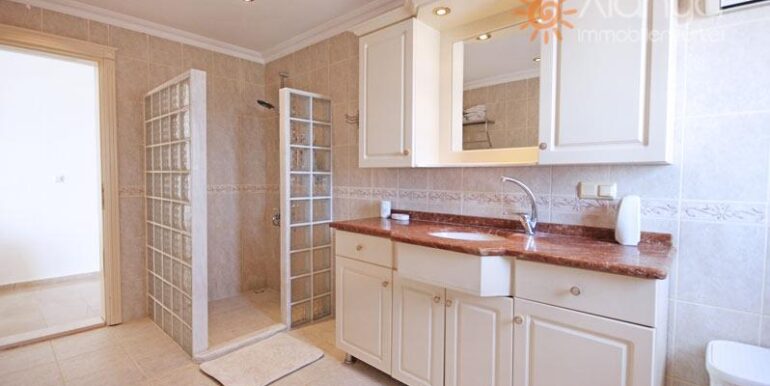 Grosse Private Villa mit Einliegerwohnung Alanya Kestel 18
