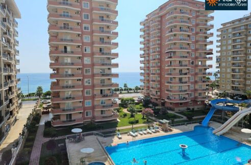 Immobilie für Bürgerschaft in Alanya 1.Meereslinie zu Verkaufen
