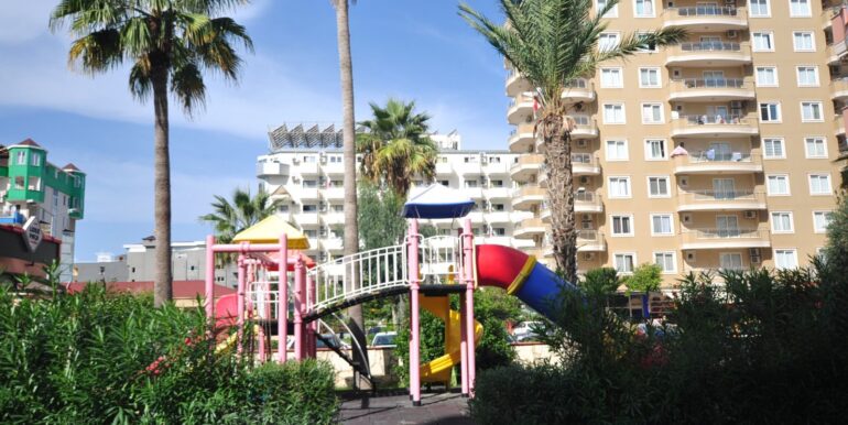 Immobilie für Bürgerschaft in Alanya 1.Meereslinie zu Verkaufen 30