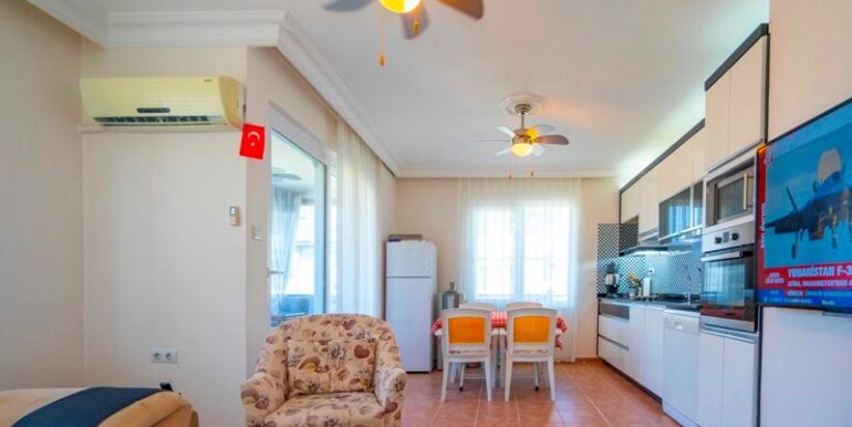 Alanya Kestel Strand Wohnung I.Meereslinie 8
