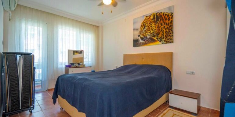 Alanya Kestel Strand Wohnung I.Meereslinie 18