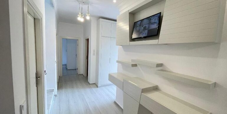 Alanya Strandnahe private Villa mit Pool und Garage 13