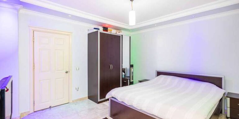 Private Villa in Alanya Oba zu Verkaufen 13